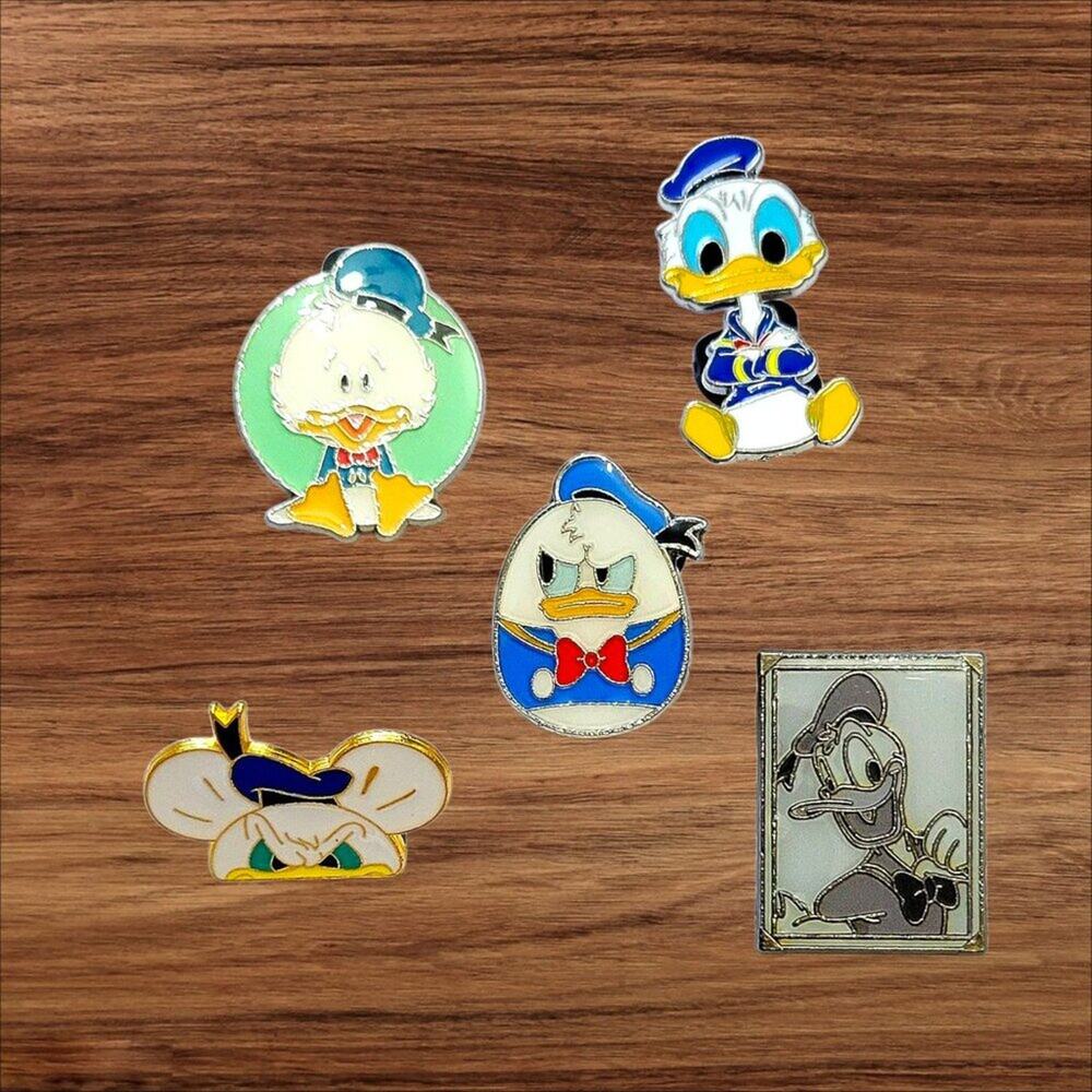 5 Donald Duck Disney Parks Trading Pins, Plus 2 Bonus Pins
